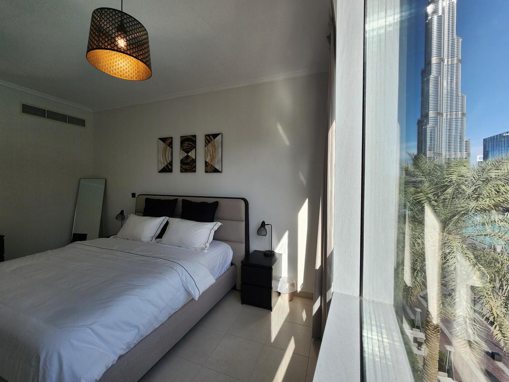 Ferienwohnung Downtown Oasis, Burj Khalifa Views, Luxury Amenities Dubai Exterior foto