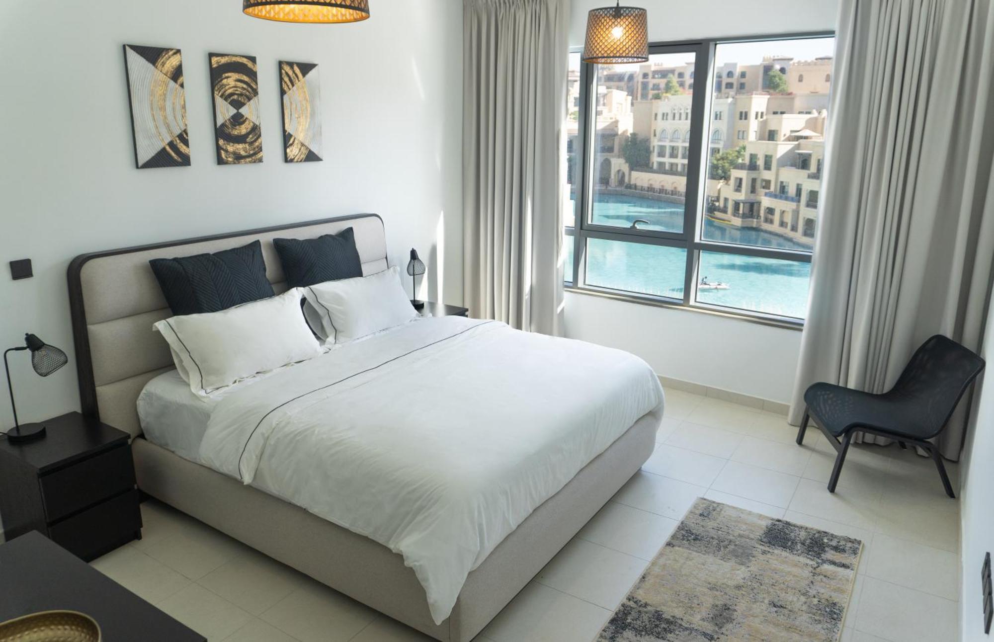 Ferienwohnung Downtown Oasis, Burj Khalifa Views, Luxury Amenities Dubai Exterior foto