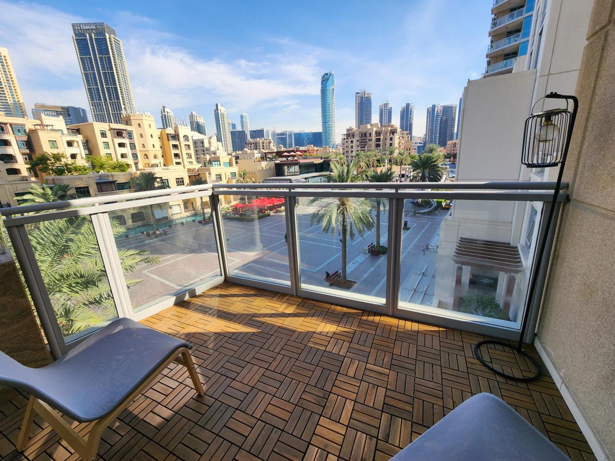 Ferienwohnung Downtown Oasis, Burj Khalifa Views, Luxury Amenities Dubai Exterior foto