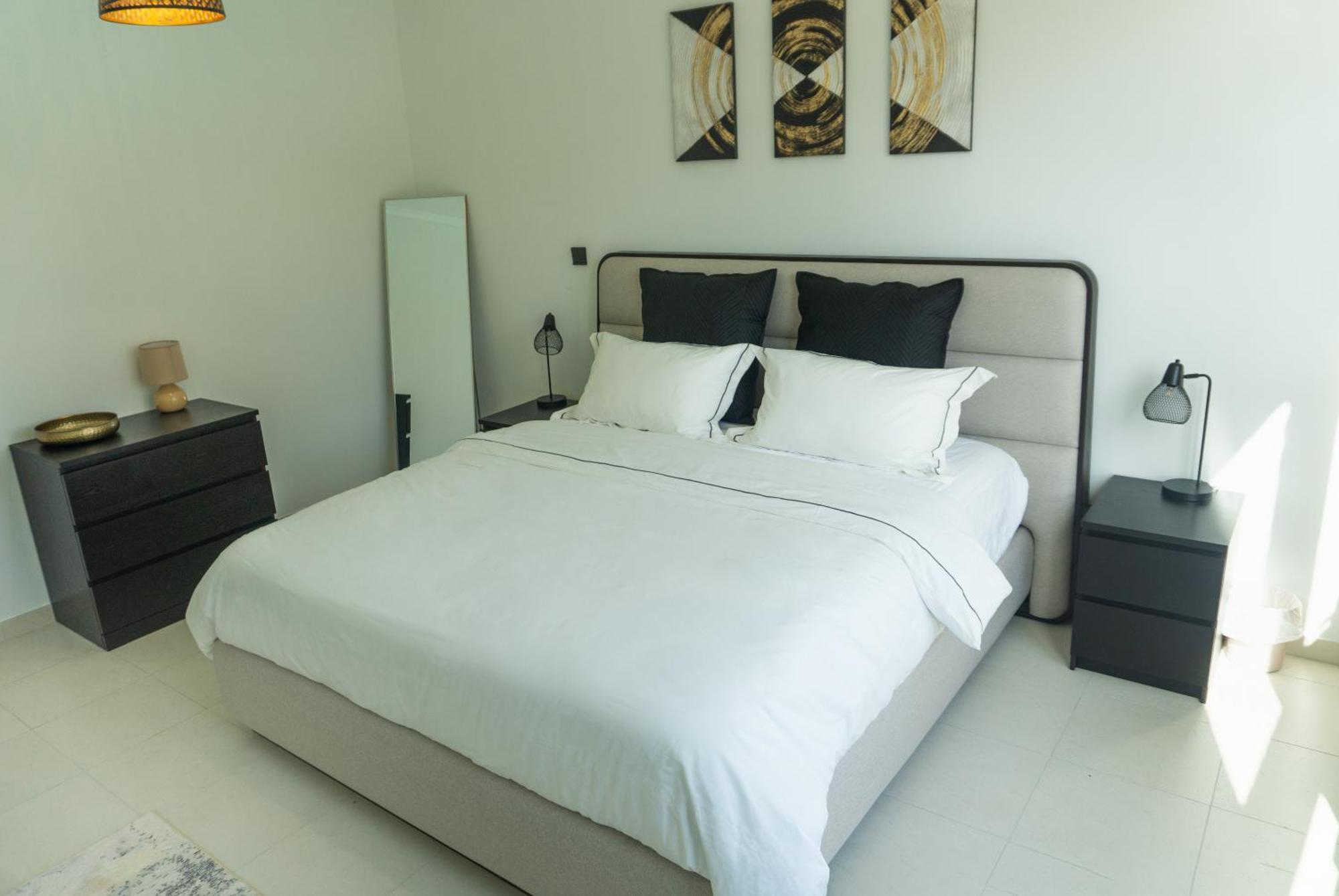 Ferienwohnung Downtown Oasis, Burj Khalifa Views, Luxury Amenities Dubai Exterior foto